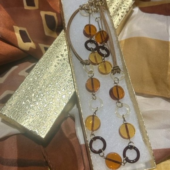 VTG Lucite Amber/Brown/Yellow/Clear Round Disc Earrings Necklace SET - Picture 4 of 6